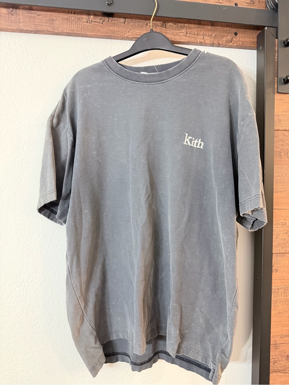 Kith Short Sleeve Logo Tee in Washed Charcoal